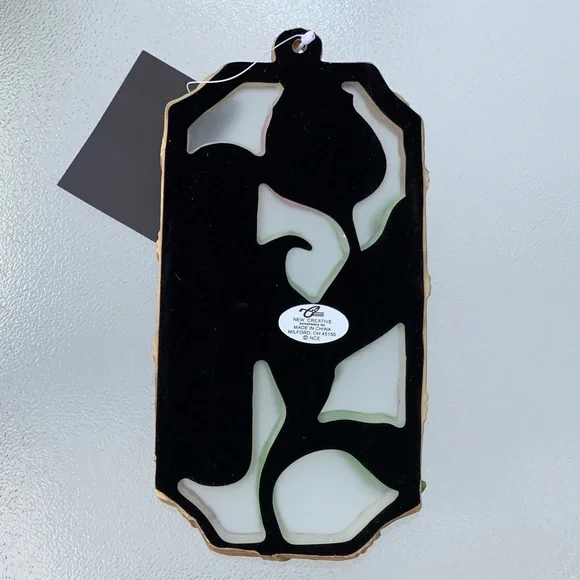 Pink Tulip Indoor/Outdoor Resin Thermometer Wall Decor - Picture 6 of 9